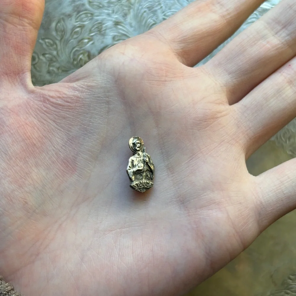 St. Jude Pin - Picture 3 of 3